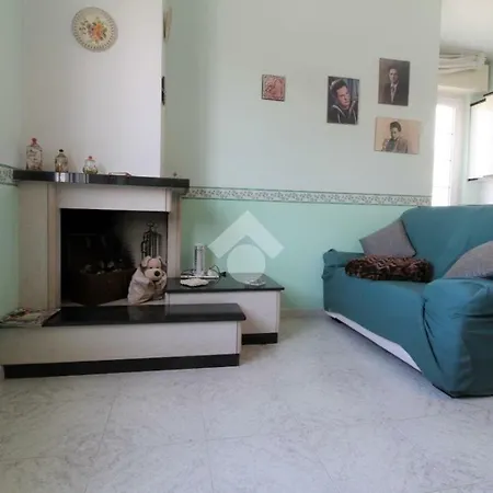 Via Mulino Da Capo, 5 *
